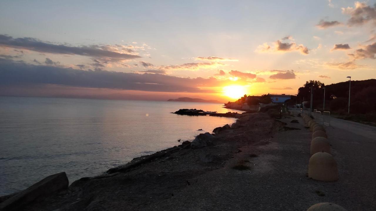 Momhouse - Appartamento - Cagliari Zewnętrze zdjęcie